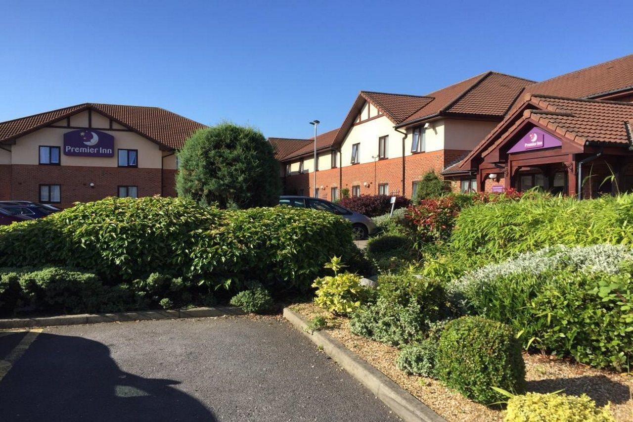 Premier Inn Newcastle - Gosforth/Cramlington Exterior foto